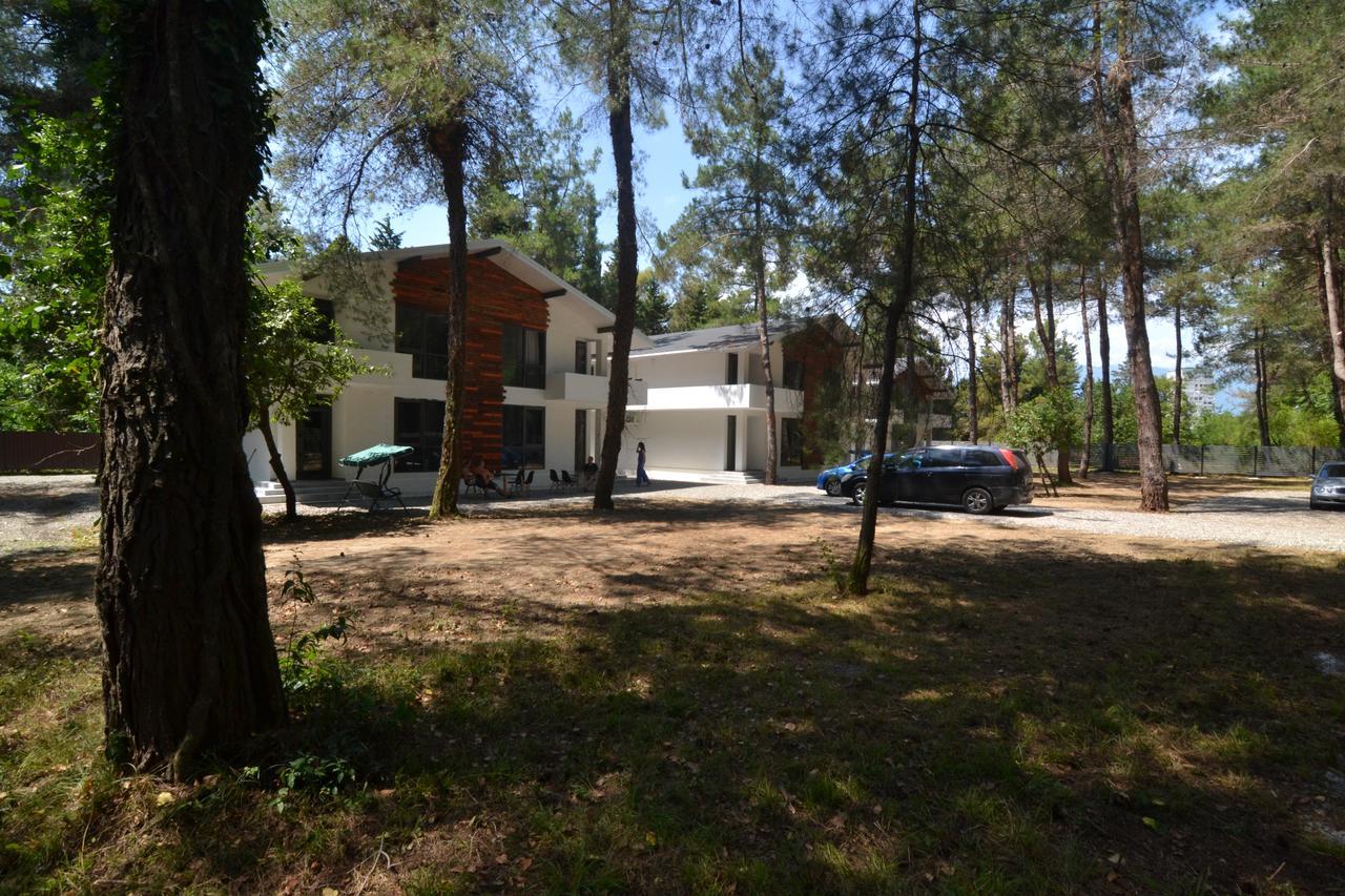 Hotel Apra Pizunda Exterior foto