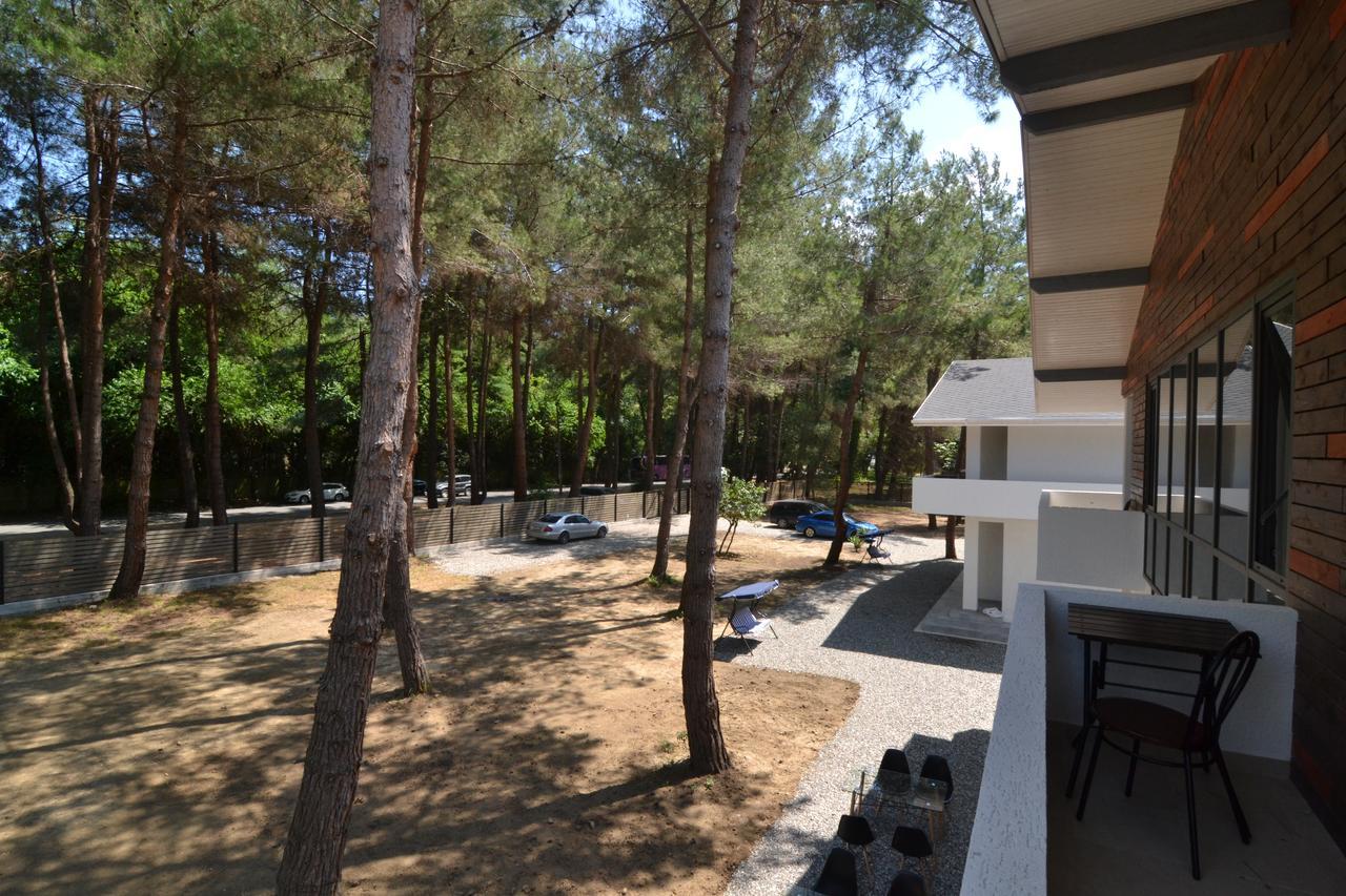 Hotel Apra Pizunda Exterior foto