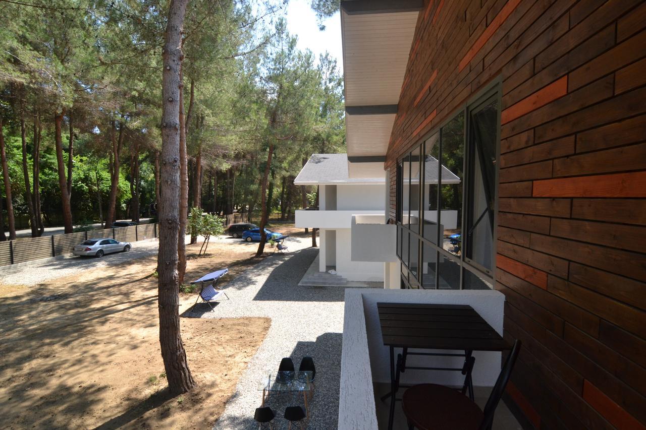 Hotel Apra Pizunda Exterior foto